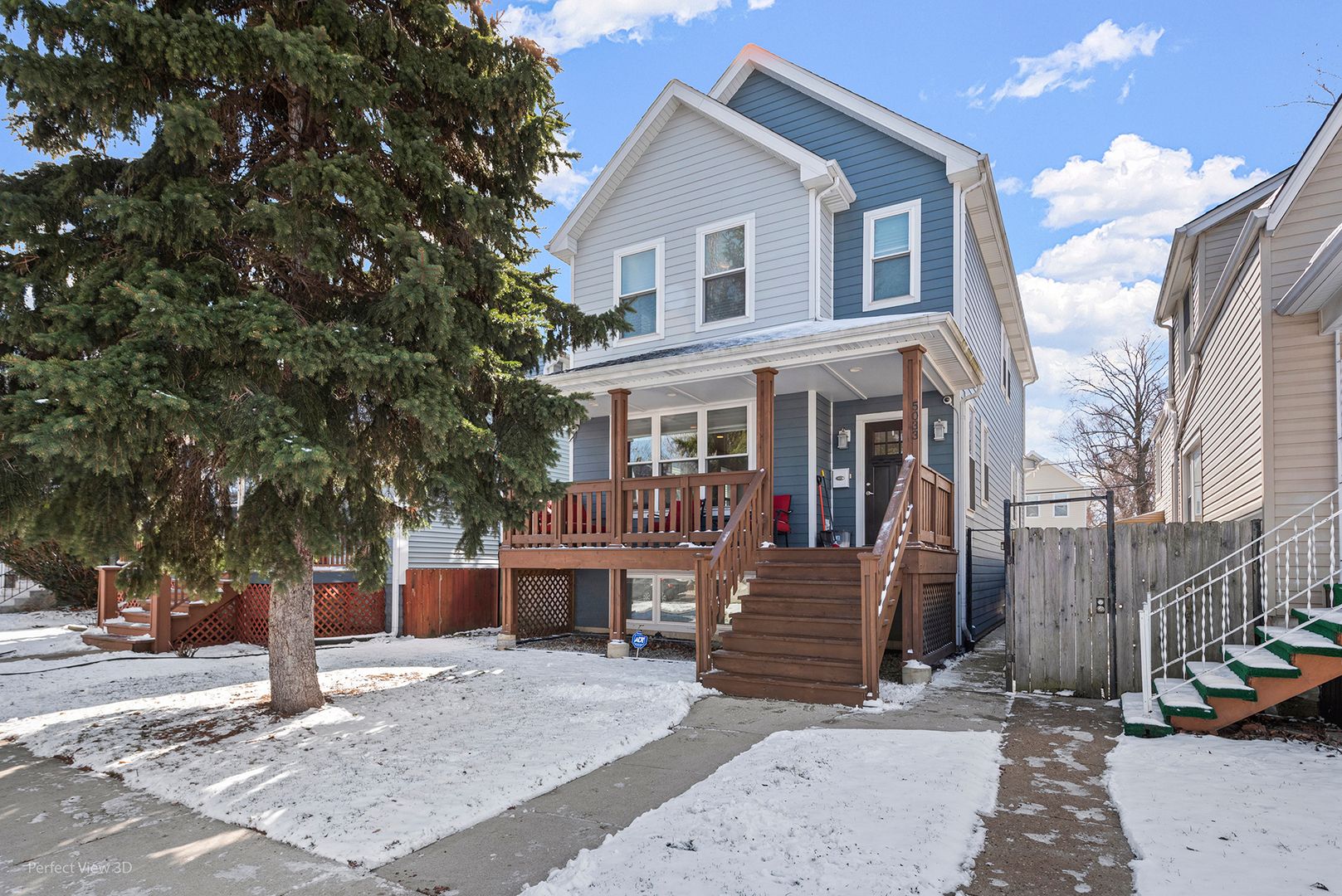 5033 W Winona Street — Chicago, IL 60630