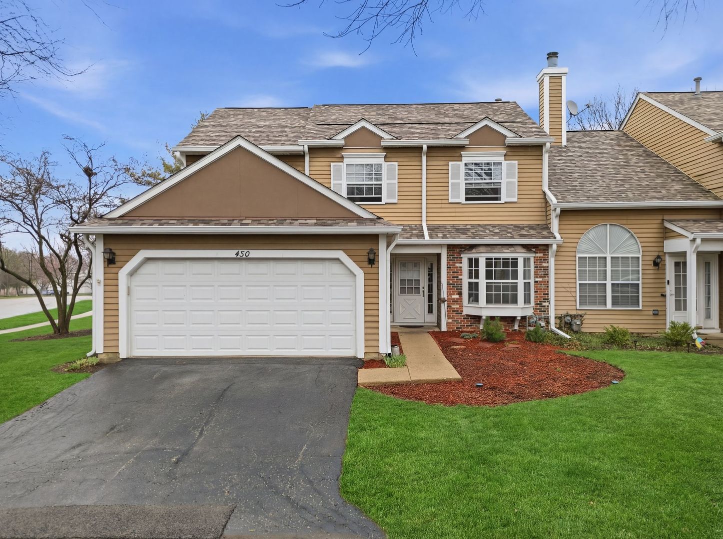 450 Ascot Lane — Streamwood, IL 60107