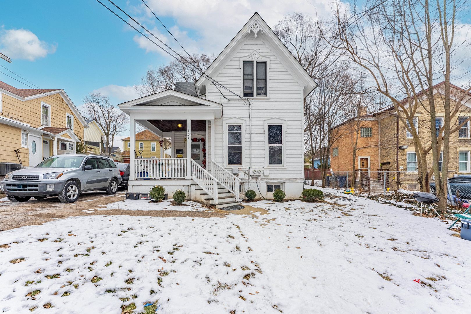 131 N Gifford Street — Elgin, IL 60120