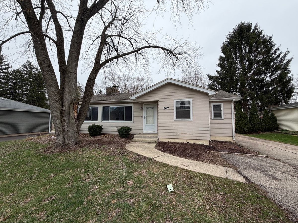 28W567 Forest View Avenue, Warrenville, IL 60555
