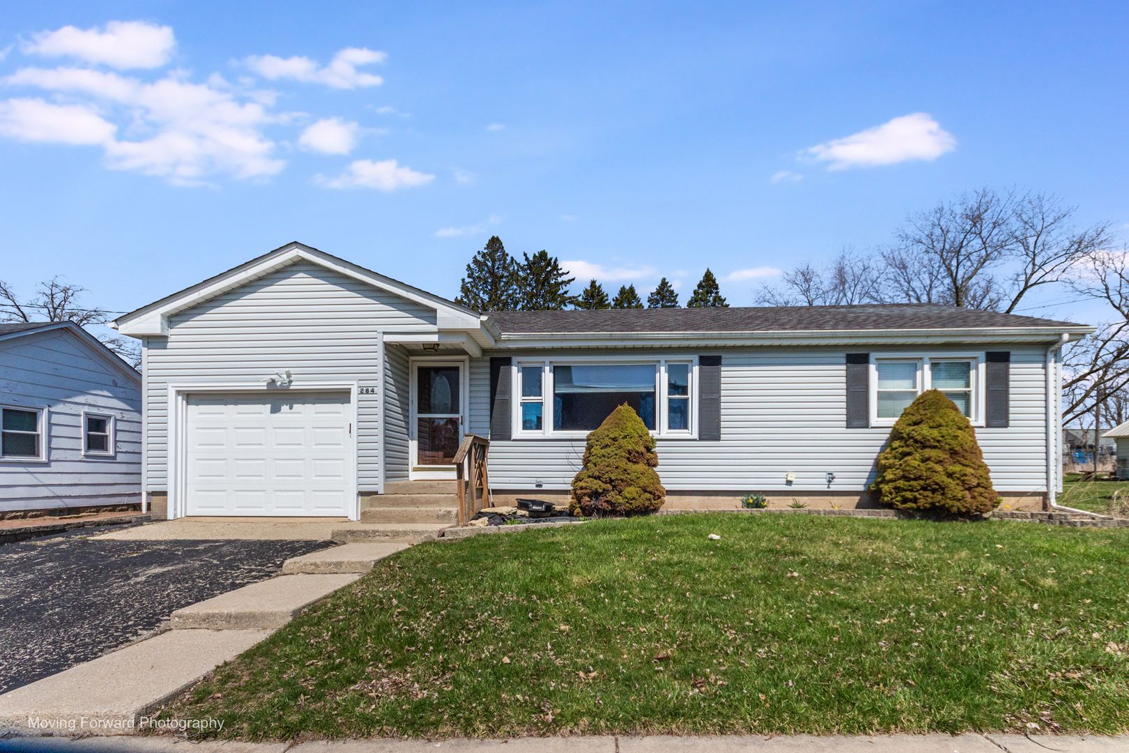 284 Washington Avenue — Hampshire, IL 60140