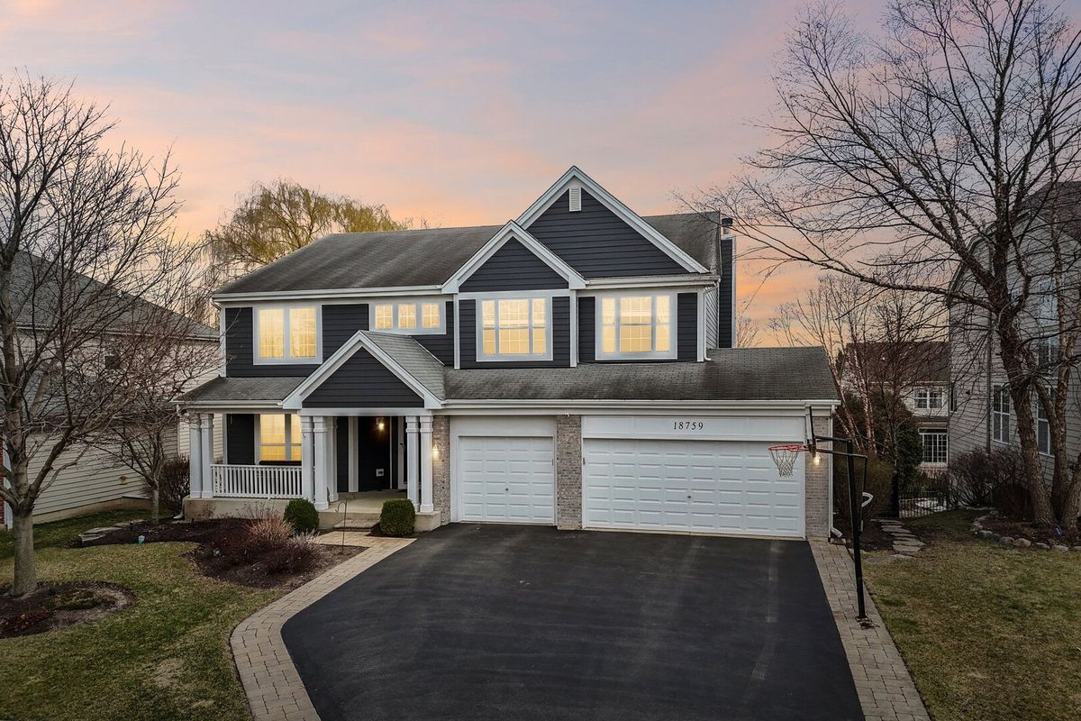 18759 Westwood Place, Lake Villa, IL 60046