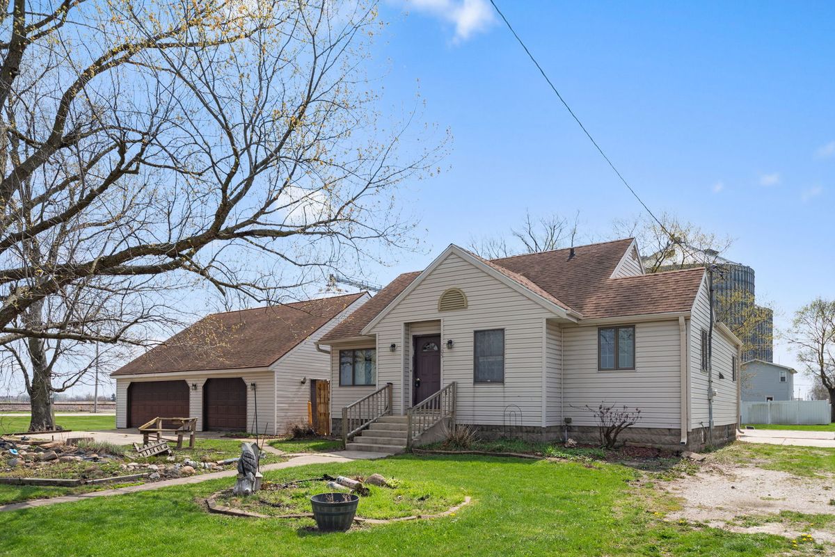 105 Seiler Street, Martinton, IL 60951