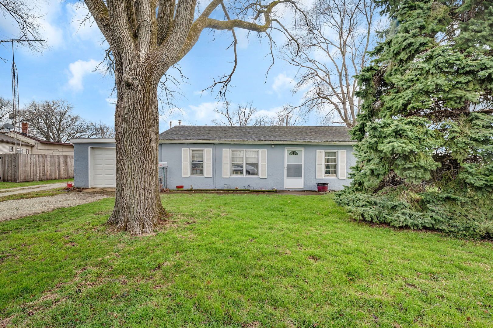 927 Wabash Street — Wilmington, IL 60481
