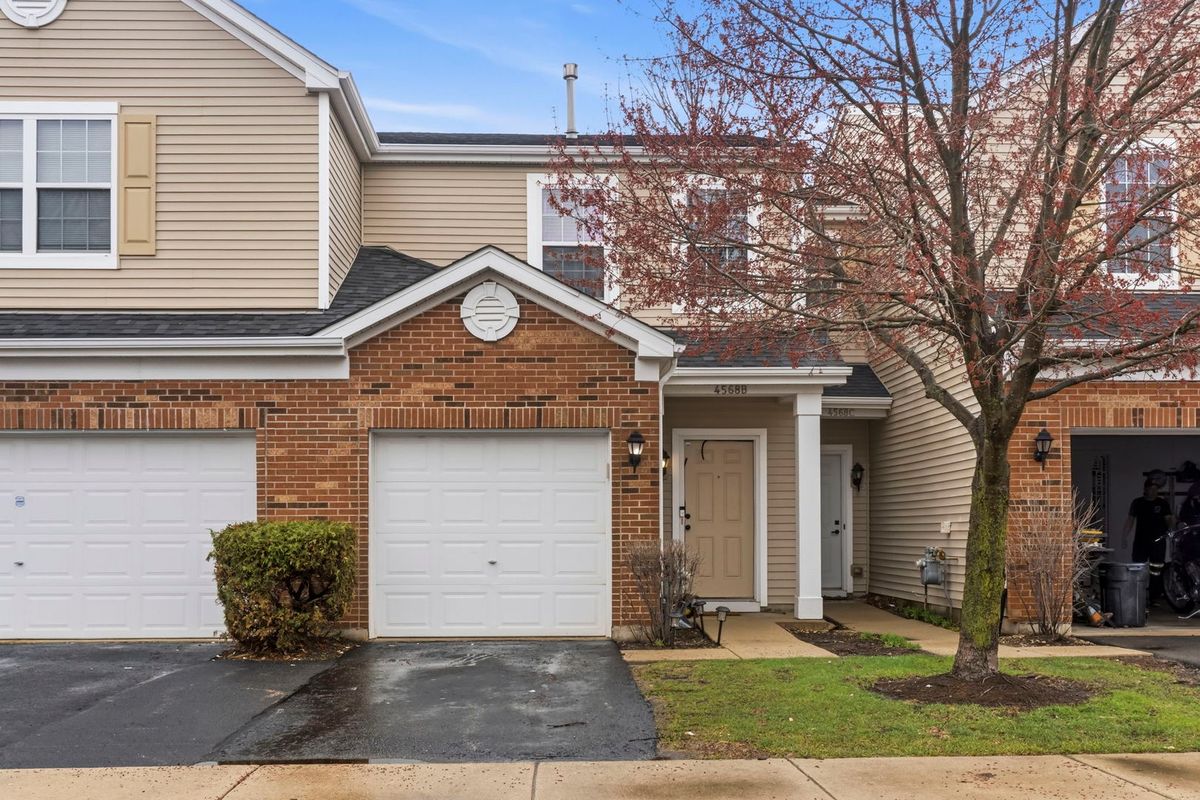 4568 Garritano Street, Yorkville, IL 60560