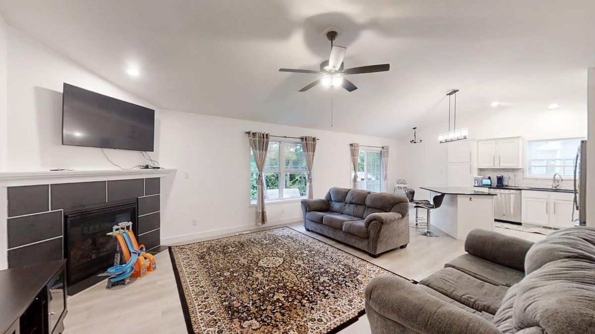 2509 N Fairfield Drive, Urbana, IL 61802