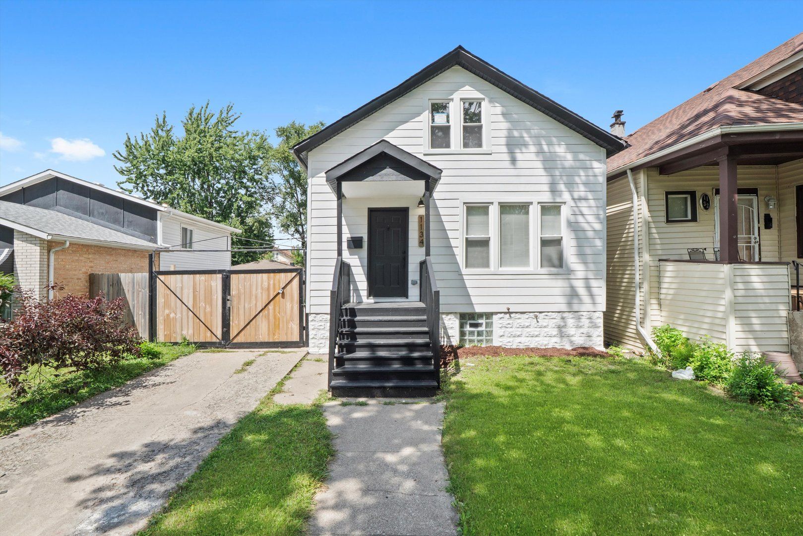 1134 W 104th Street — Chicago, IL 60643