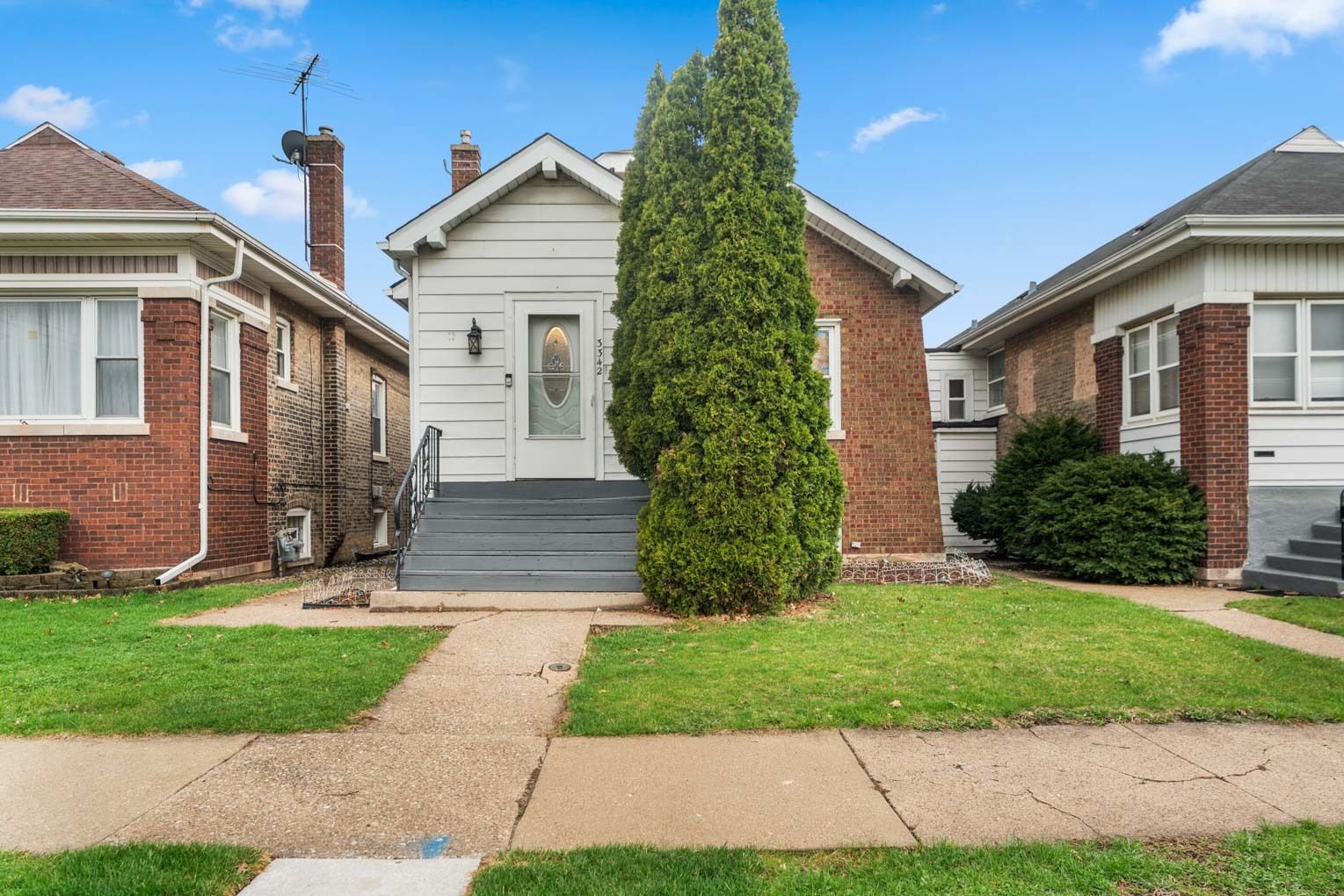 3342 Lombard Avenue — Berwyn, IL 60402