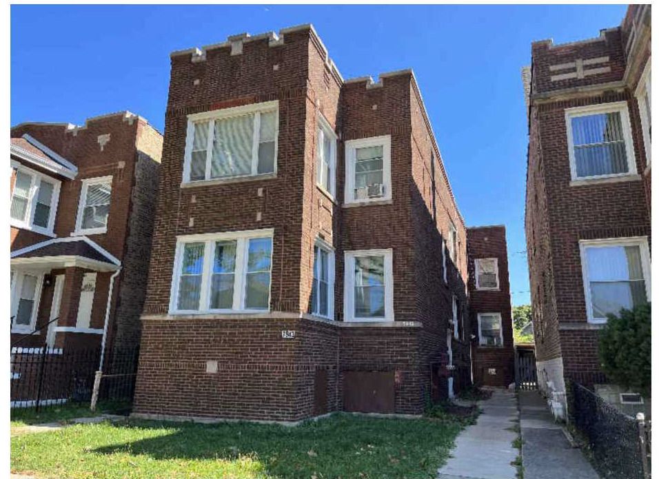 7943 Ada Street, Chicago, IL 60620