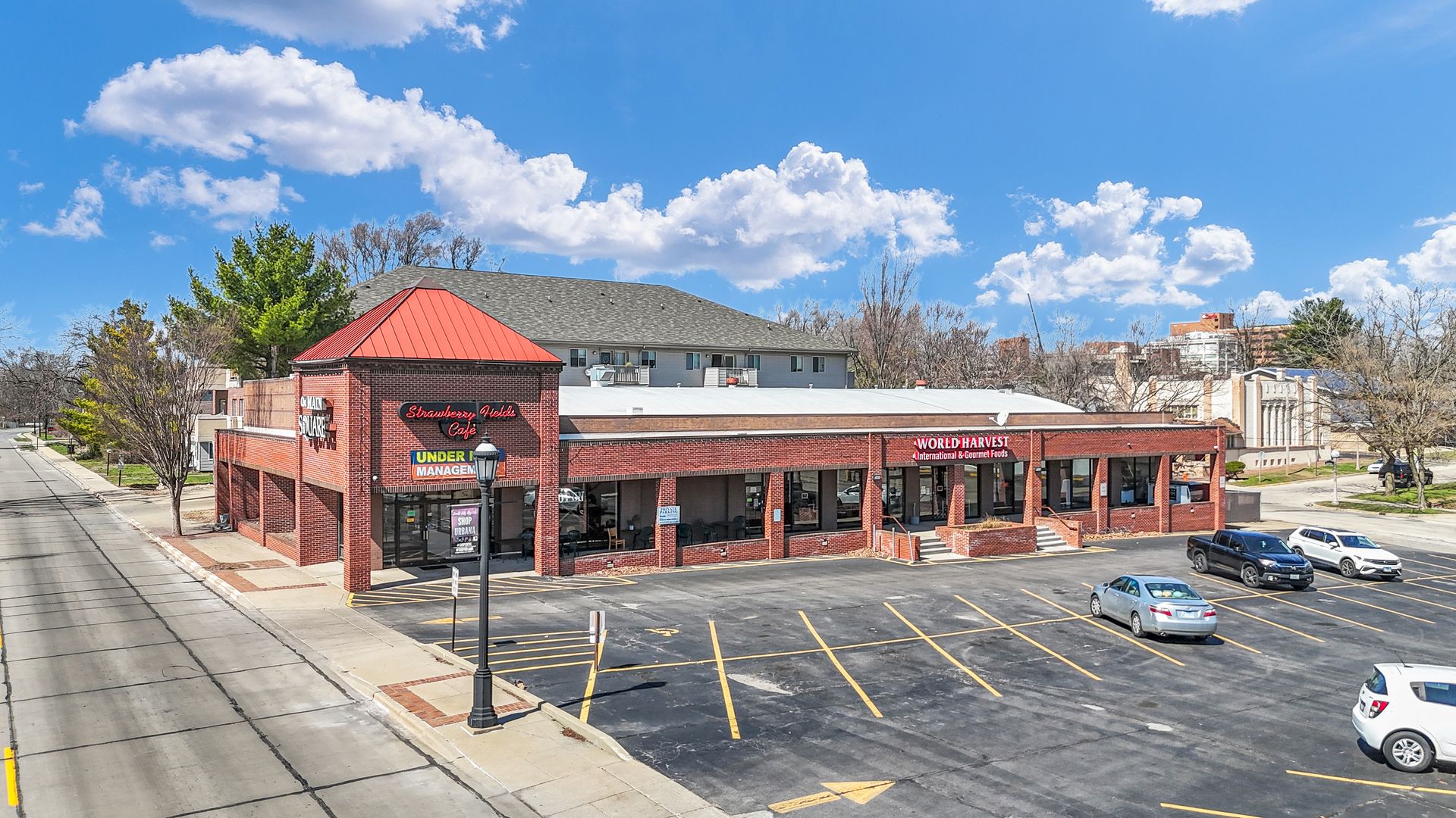 306 W Springfield Avenue W — Urbana, IL 61801