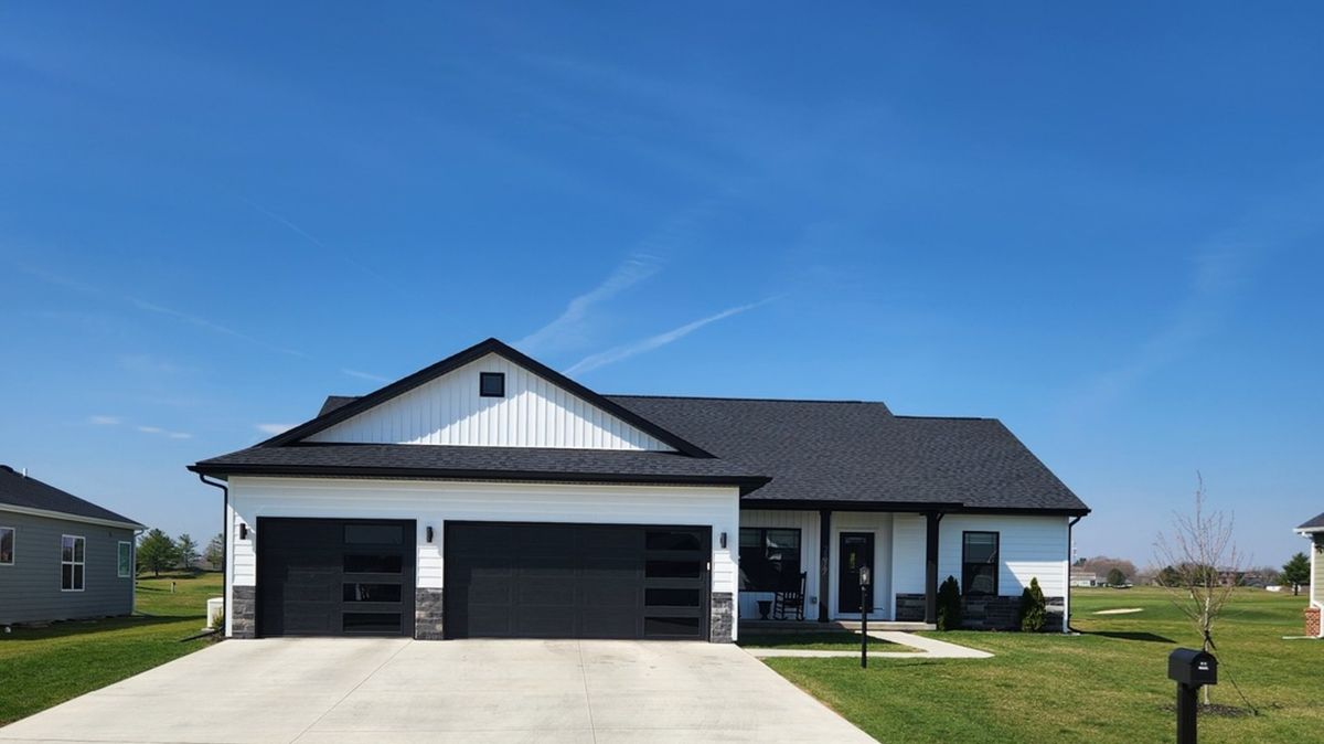 2817 Stone Creek Boulevard, Urbana, IL 61802