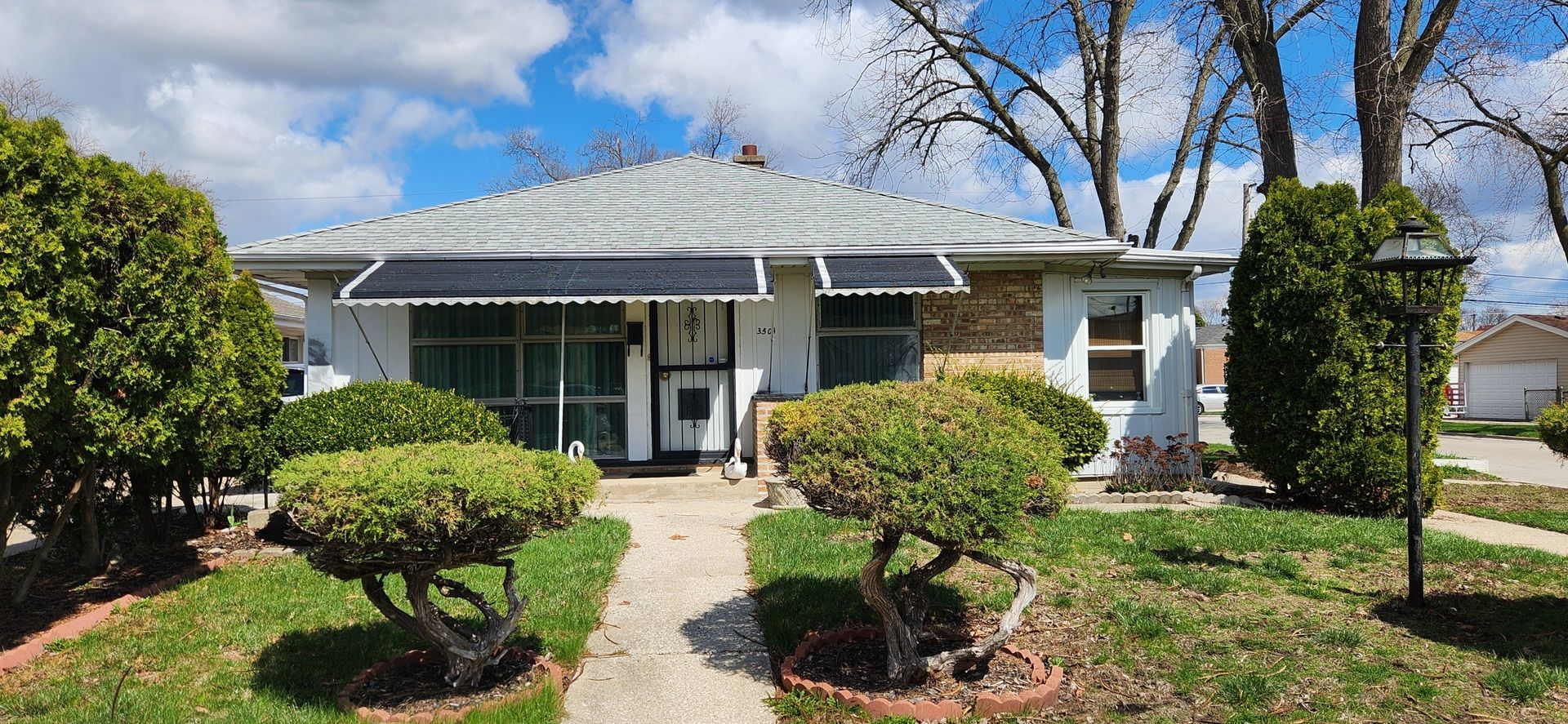 3501 Adams Street — Bellwood, IL 60104