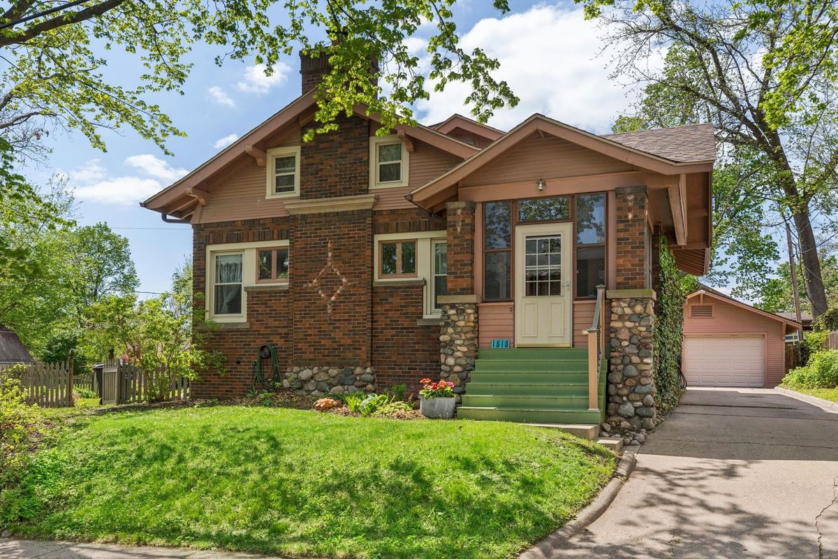 1818 23rd Street, Rock Island, IL 61201