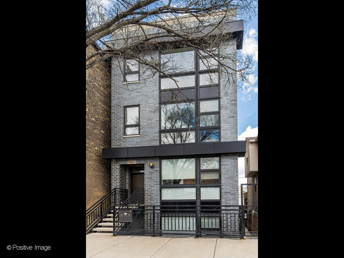 1907 S Allport Street #3 — Chicago, IL 60608