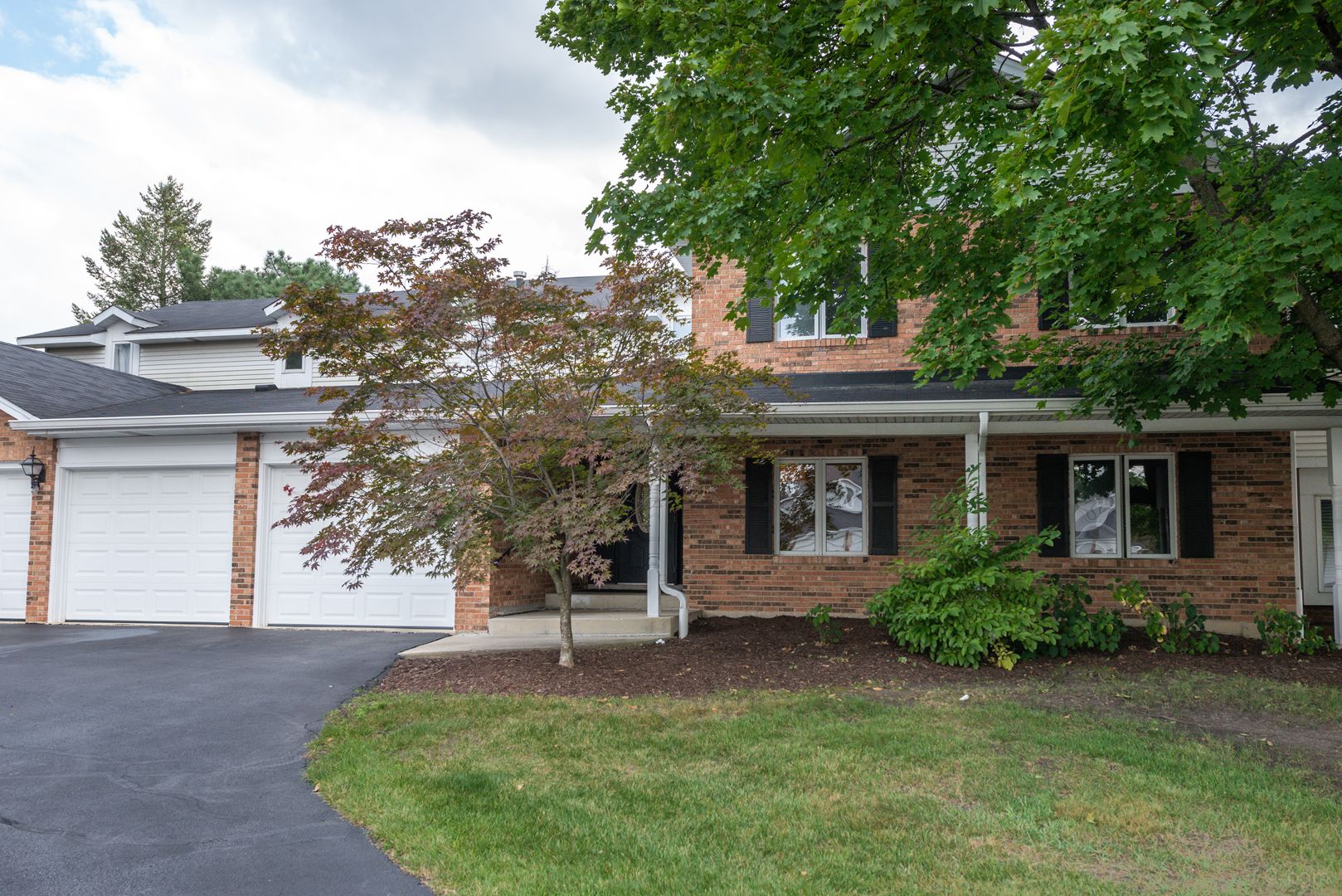 628 Dana Court #B — Naperville, IL 60563