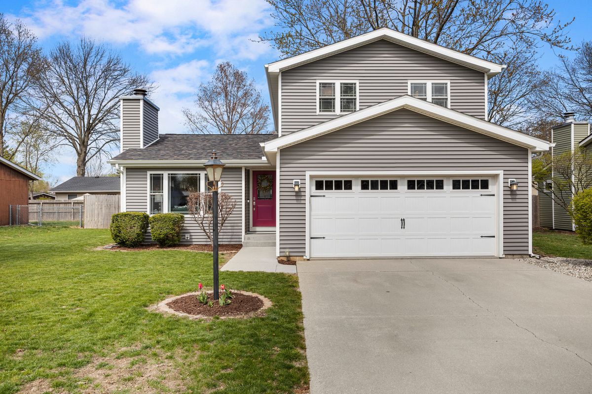 2106 Sumac Drive, Champaign, IL 61821