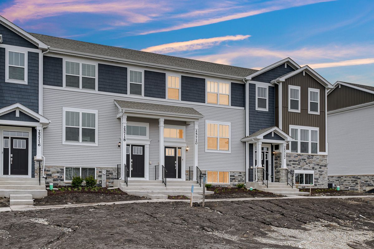 25720 Yorkshire Drive, Plainfield, IL 60544