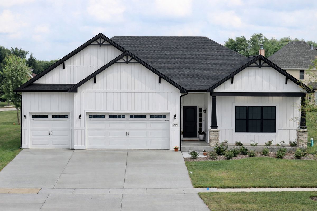 25927 Ravine Woods Drive, Channahon, IL 60410