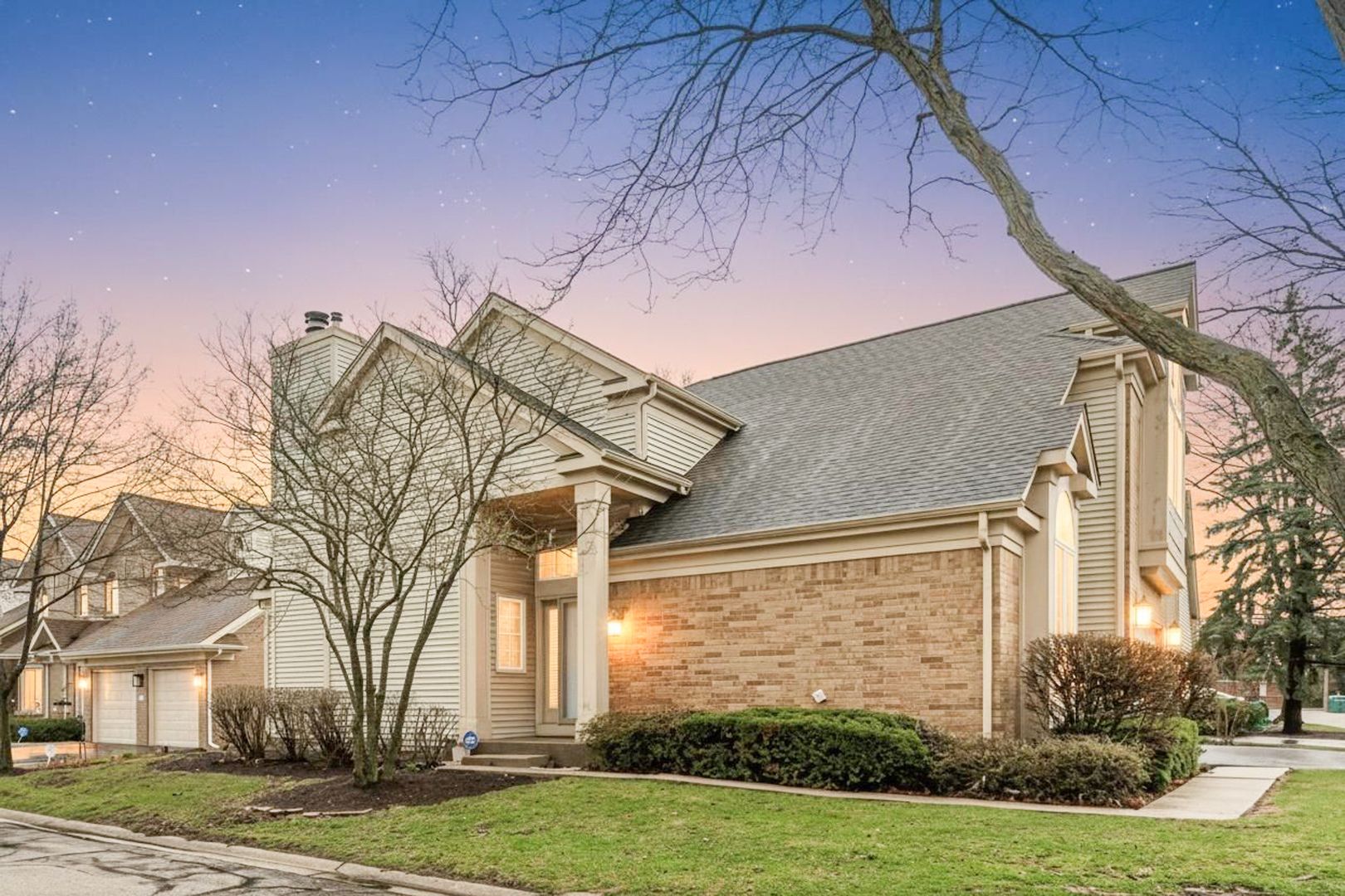 141 Manchester Court — Buffalo Grove, IL 60089