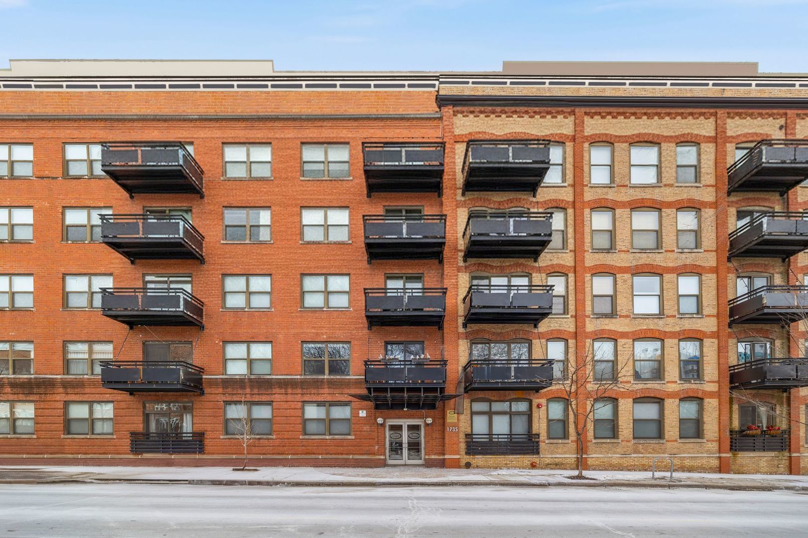 1735 Diversey Parkway — Chicago, IL 60614