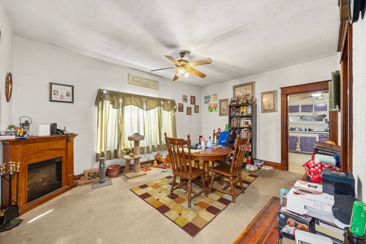 101 W 7th Street, Spring Valley, IL 61362