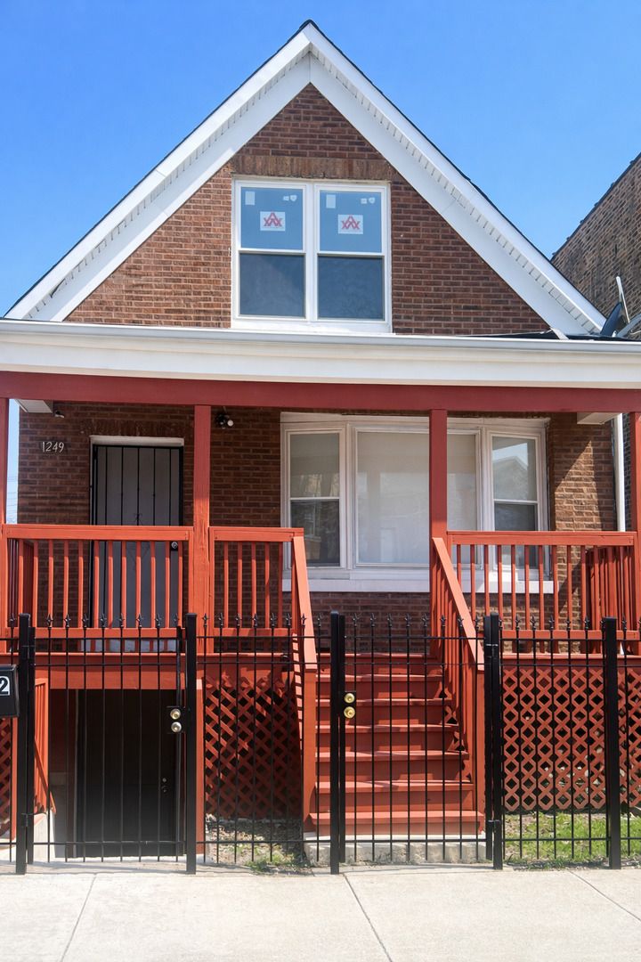 1249 S Kolin Avenue #2 — Chicago, IL 60623