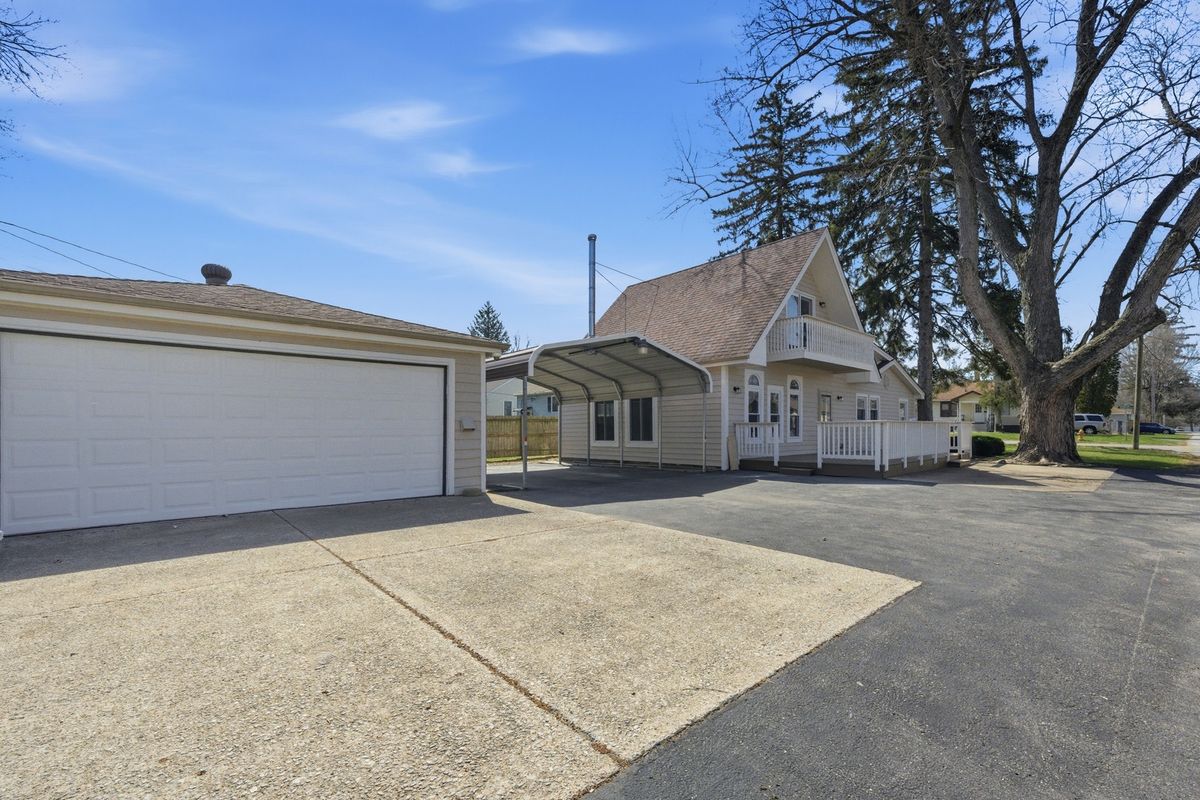 400 Hebbard Street, Joliet, IL 60433