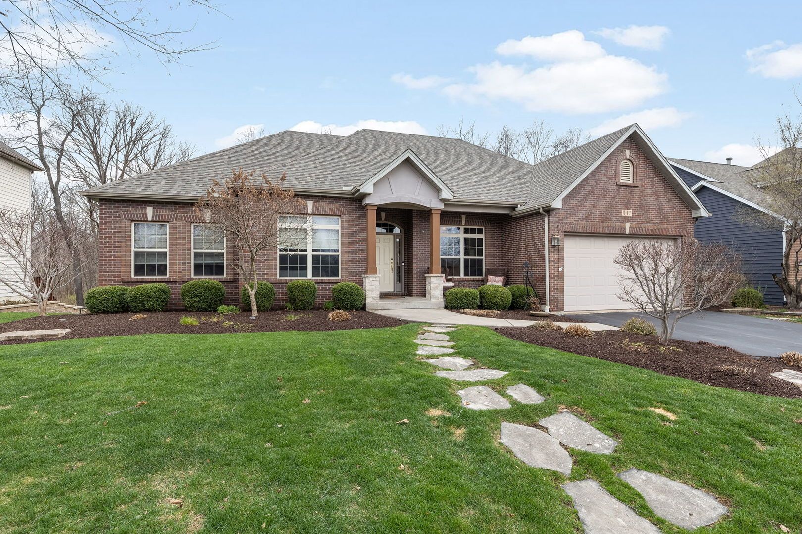 347 Windham Circle — Yorkville, IL 60560
