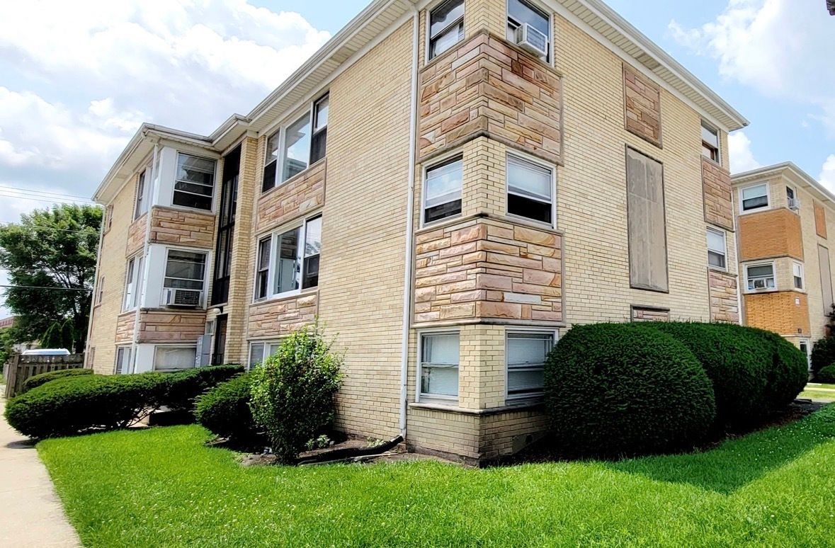 6801 Montrose Avenue, Harwood Heights, IL 60706