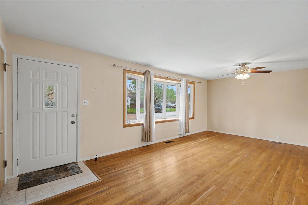 1605 Grange Drive, Rantoul, IL 61866