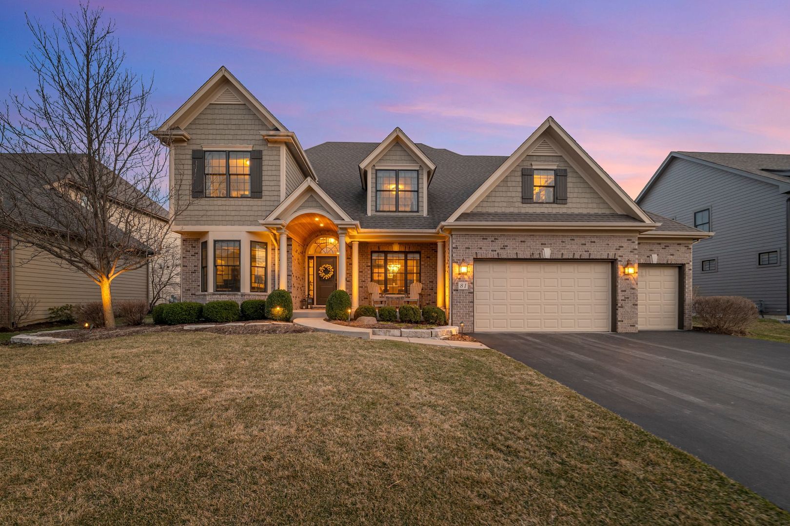 81 Landon Circle — Wheaton, IL 60189