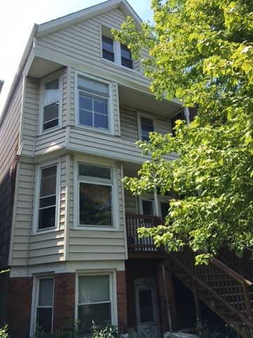 3630 N Hermitage Avenue #1 — Chicago, IL 60613