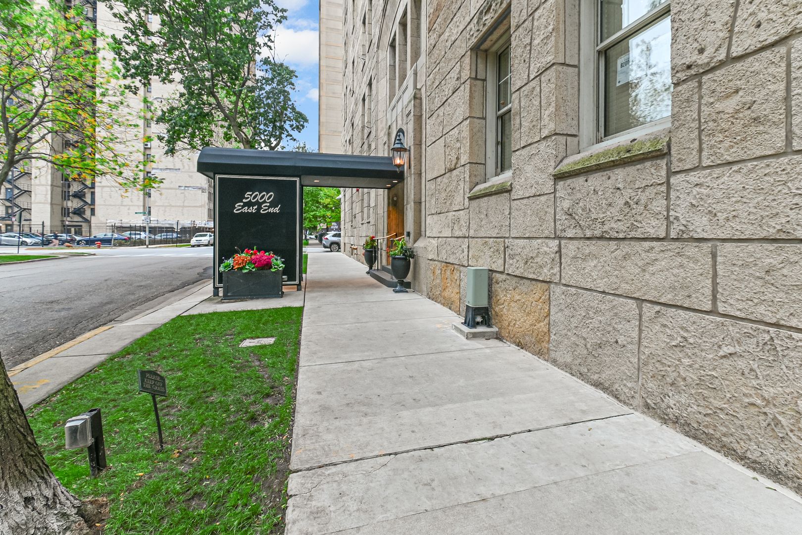 5000 S East End Avenue #2D — Chicago, IL 60615