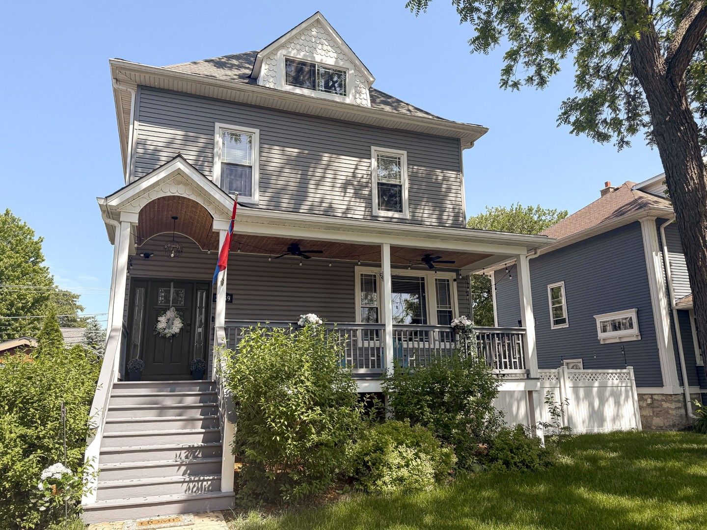 3239 Wesley Avenue — Berwyn, IL 60402