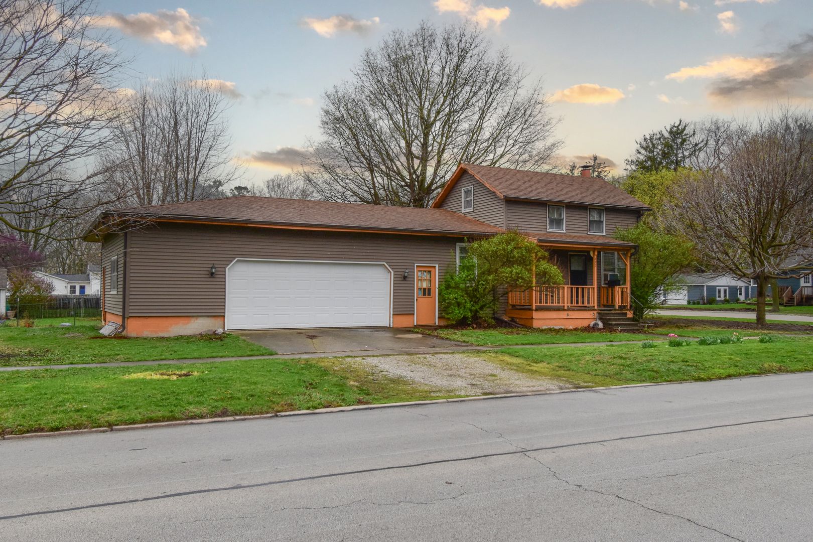 310 N 1st Street — Fairbury, IL 61739