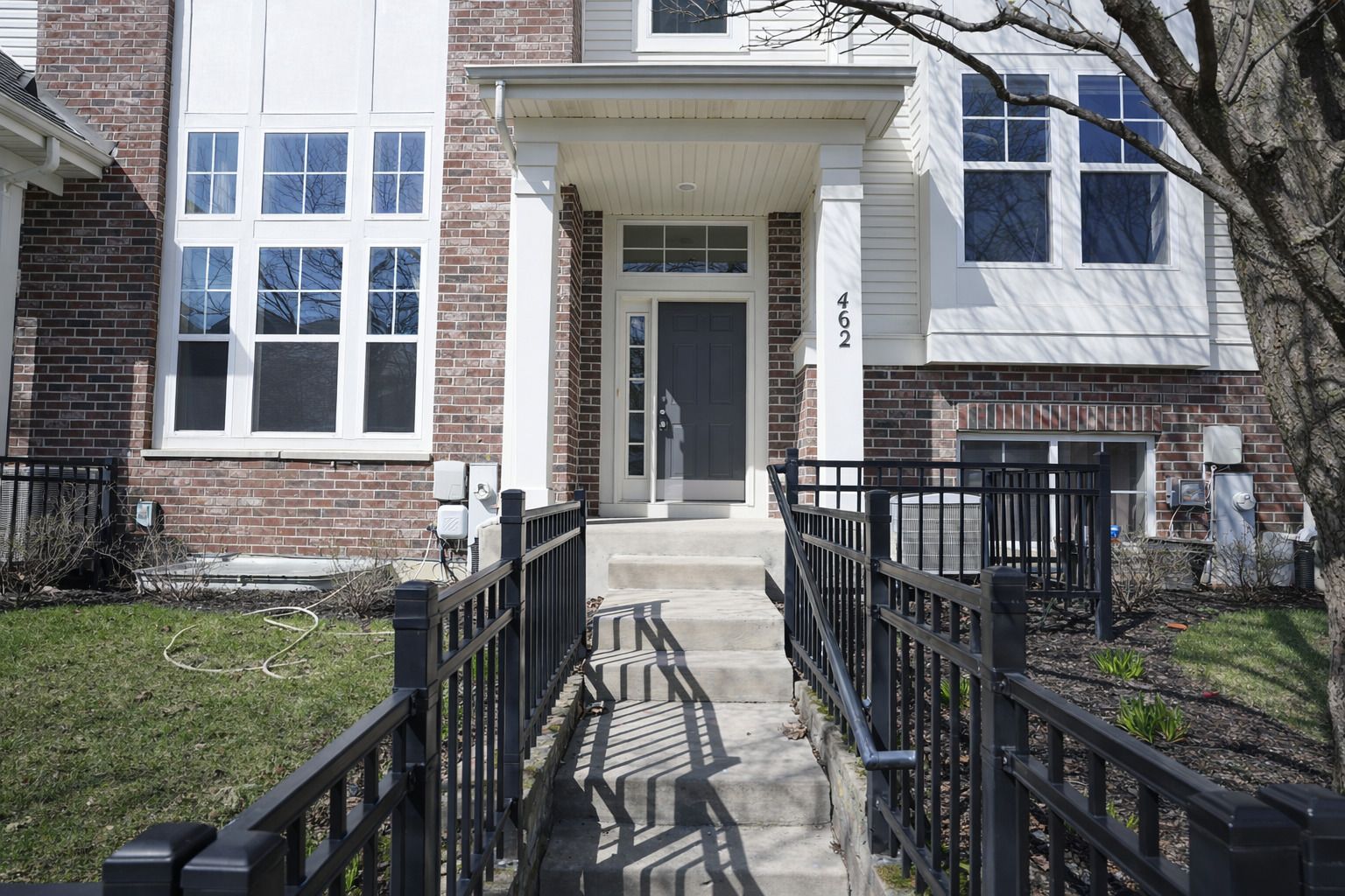 462 GROSVENOR Lane — Aurora, IL 60504