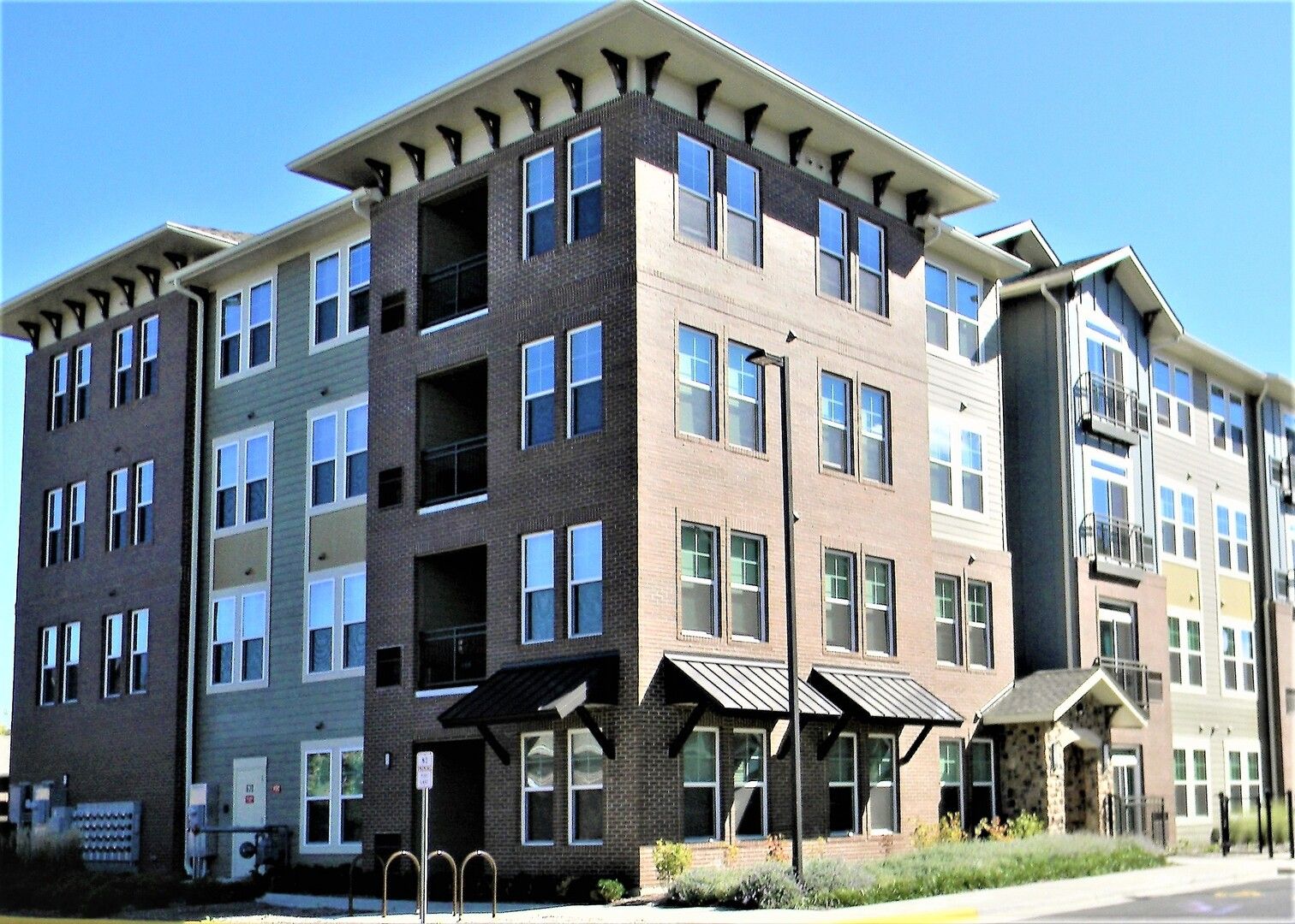 670 E Algonquin Road #4312 — Schaumburg, IL 60173
