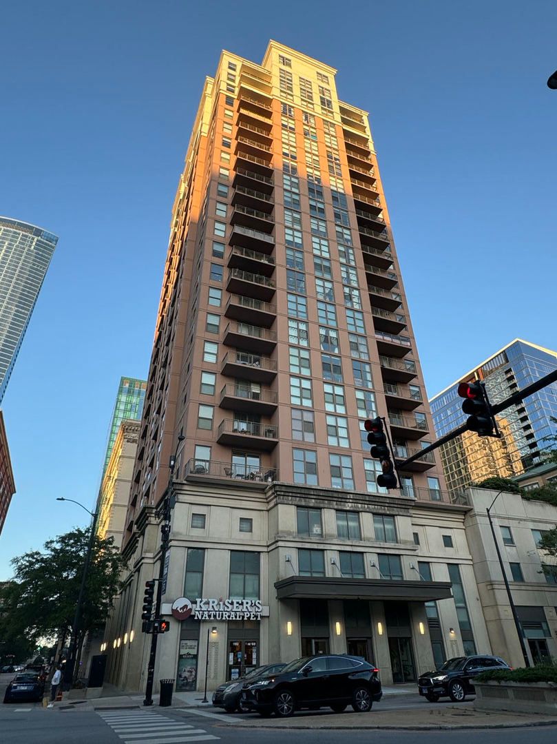 1101 S STATE Street #1406 — Chicago, IL 60605