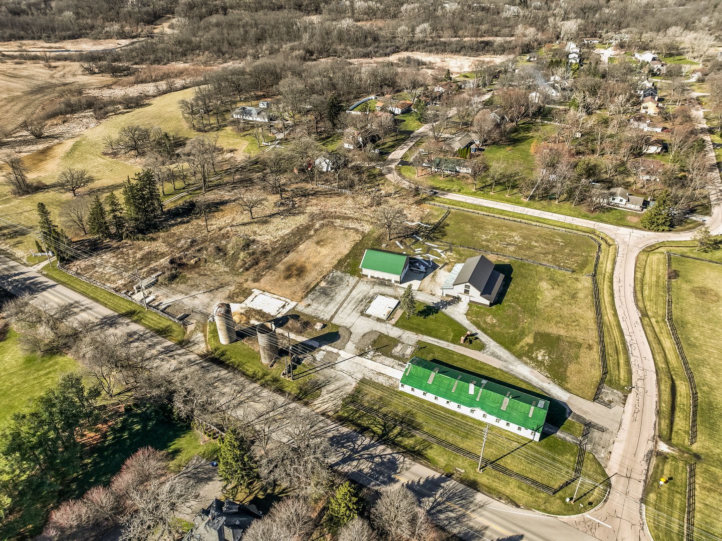 42W690 Route 64 — St. Charles, IL 60175