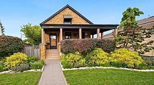7246 N Oleander Avenue — Chicago, IL 60631