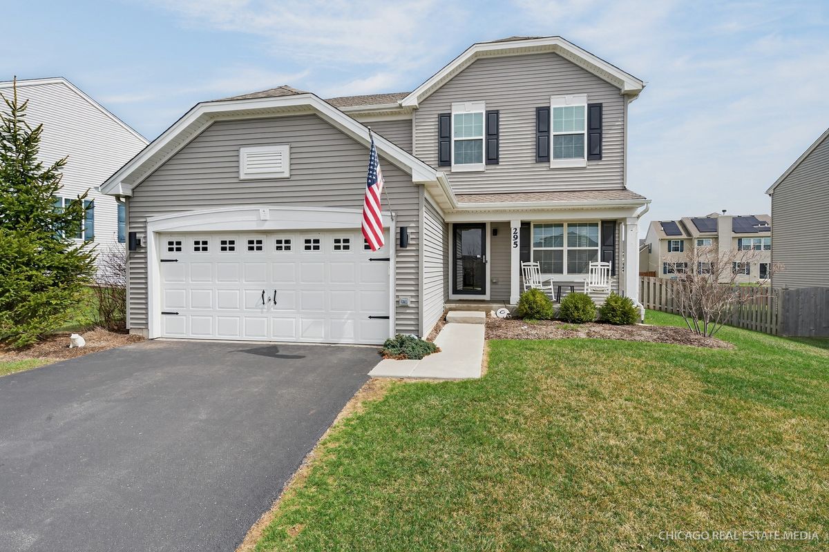 295 Monarch Lane, Volo, IL 60020