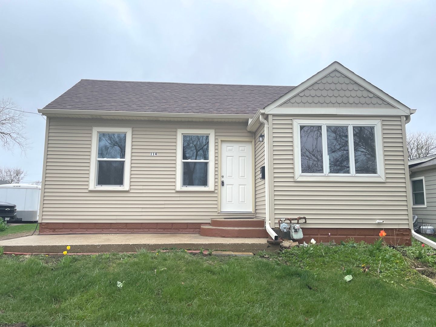 114 E Richmond Street — Westmont, IL 60559