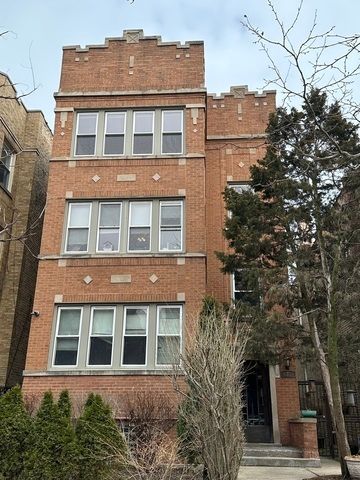 6327 N Oakley Avenue #1 — Chicago, IL 60659
