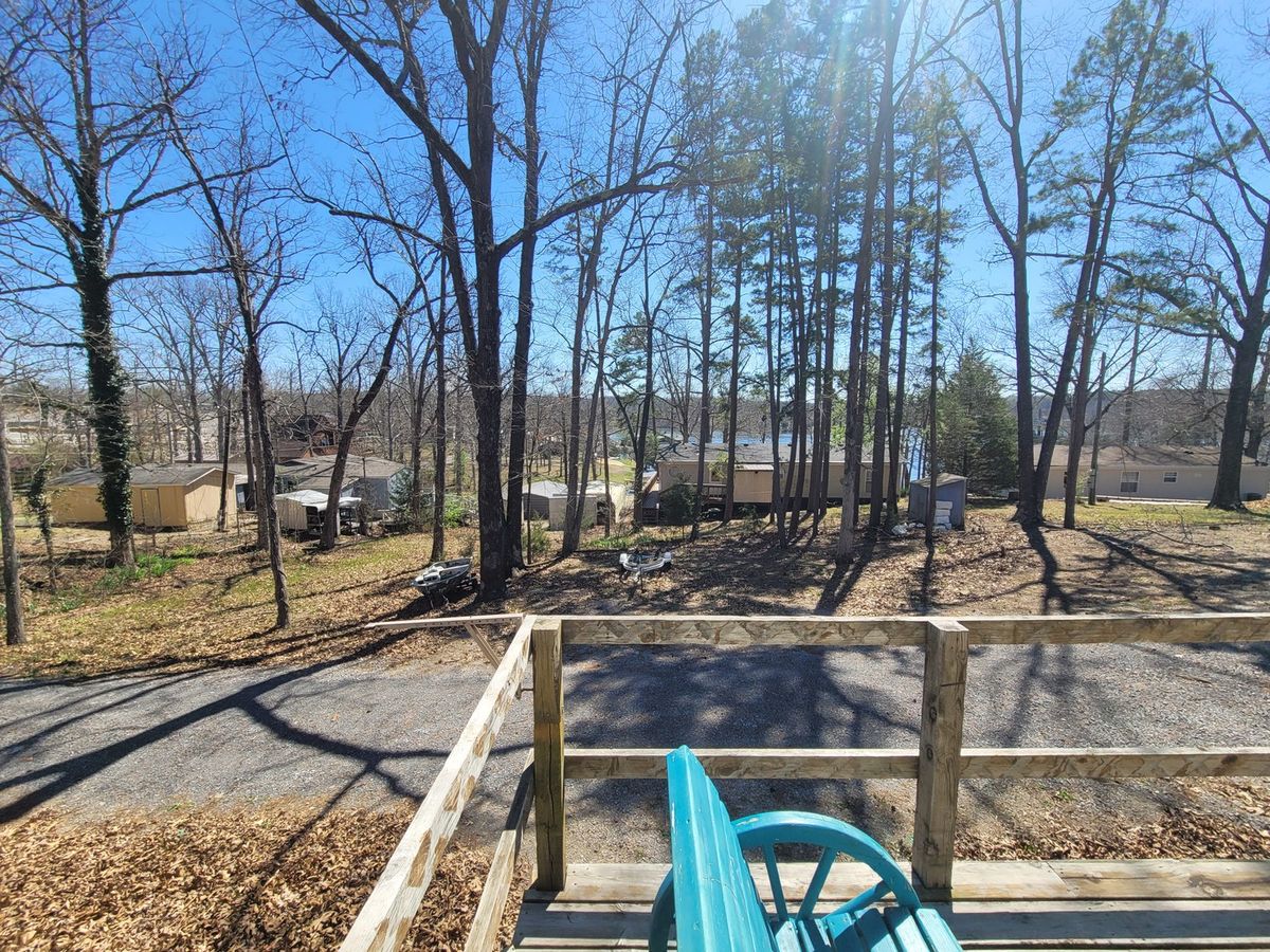 45 White Sands Road, Creal Springs, IL 62922