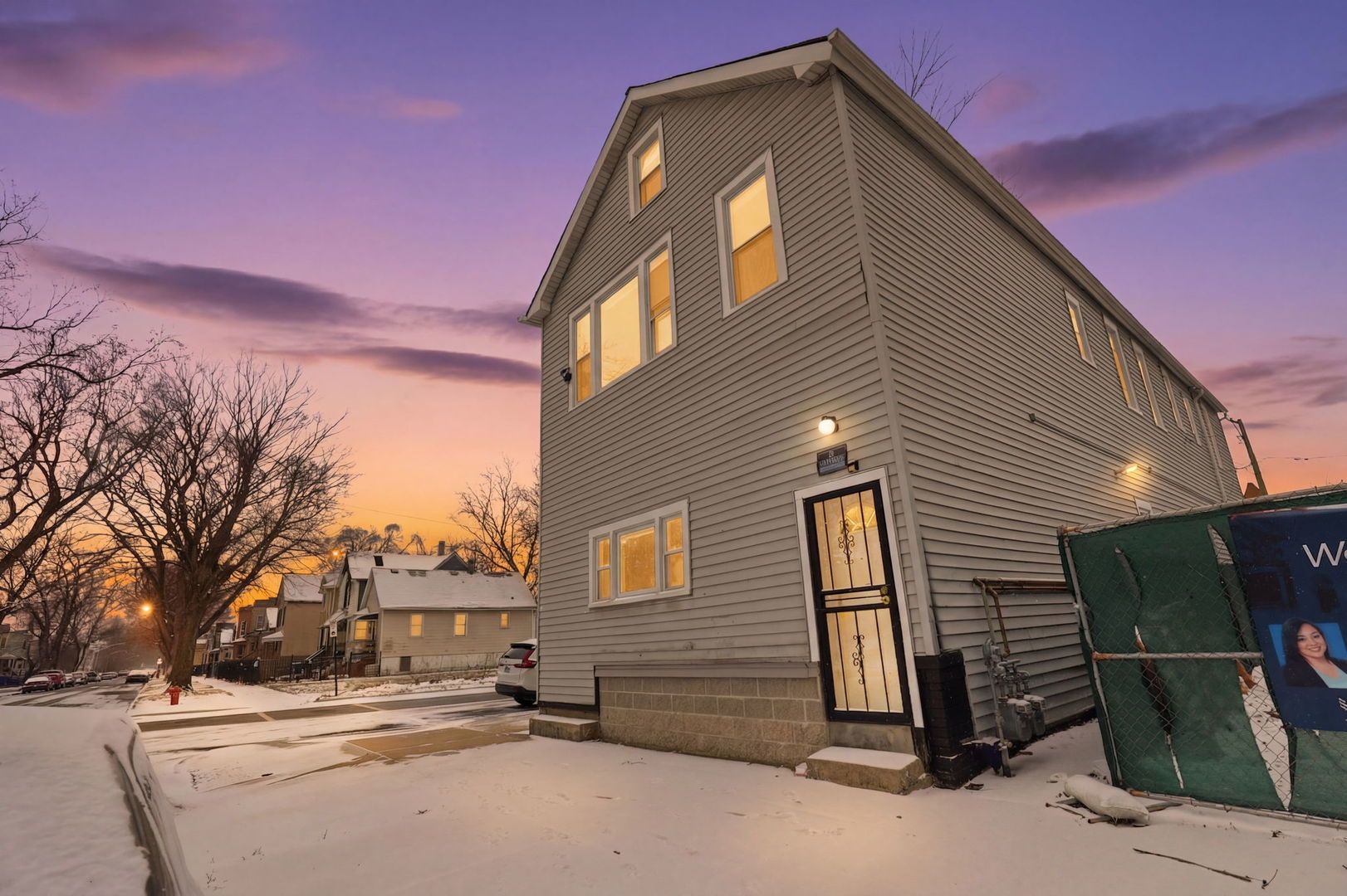 5256 S Carpenter Street — Chicago, IL 60609