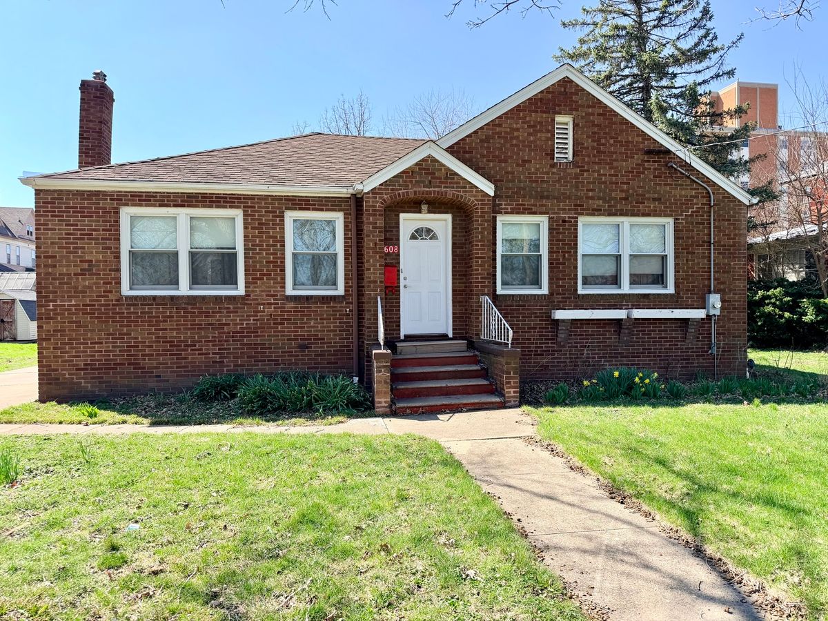608 Shabbona Street, Streator, IL 61364