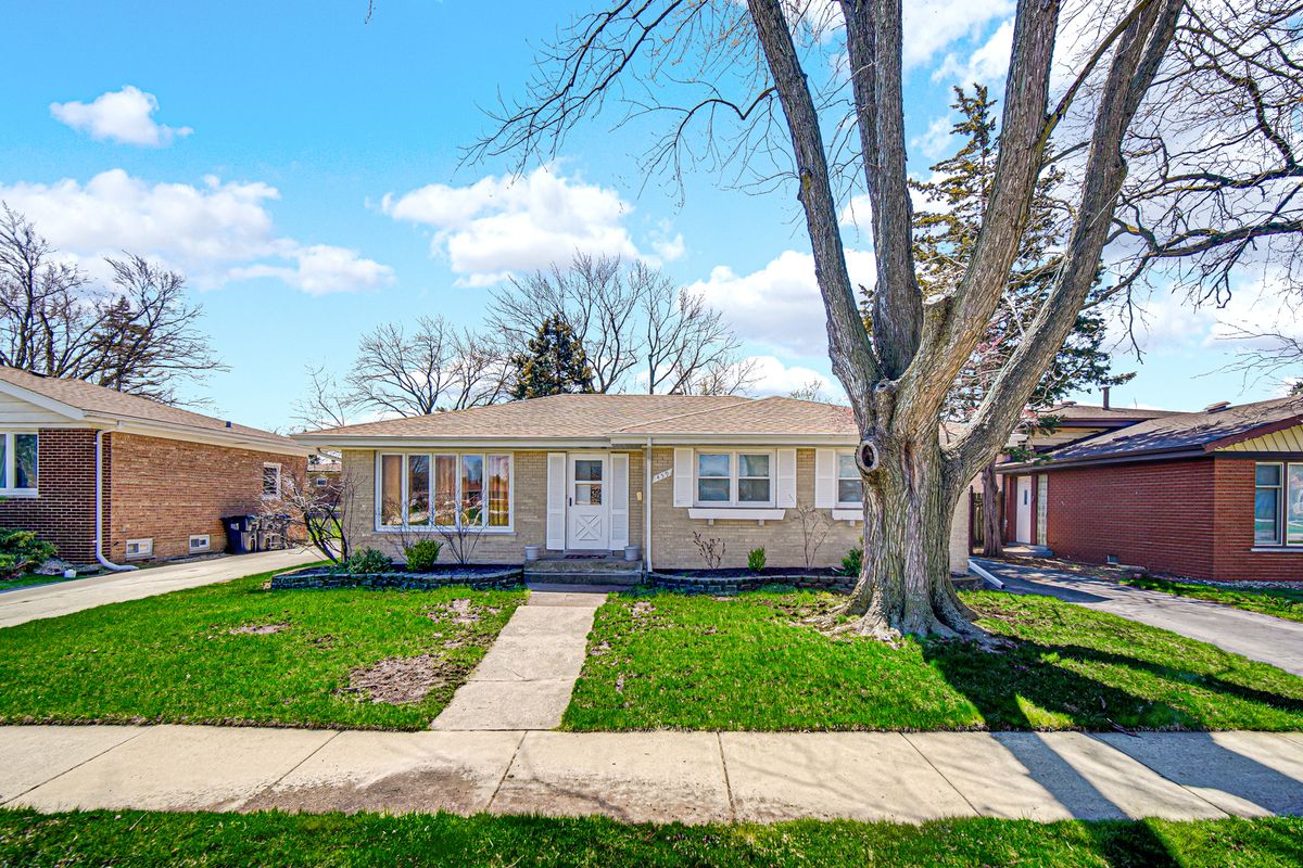 459 166th Street, South Holland, IL 60473