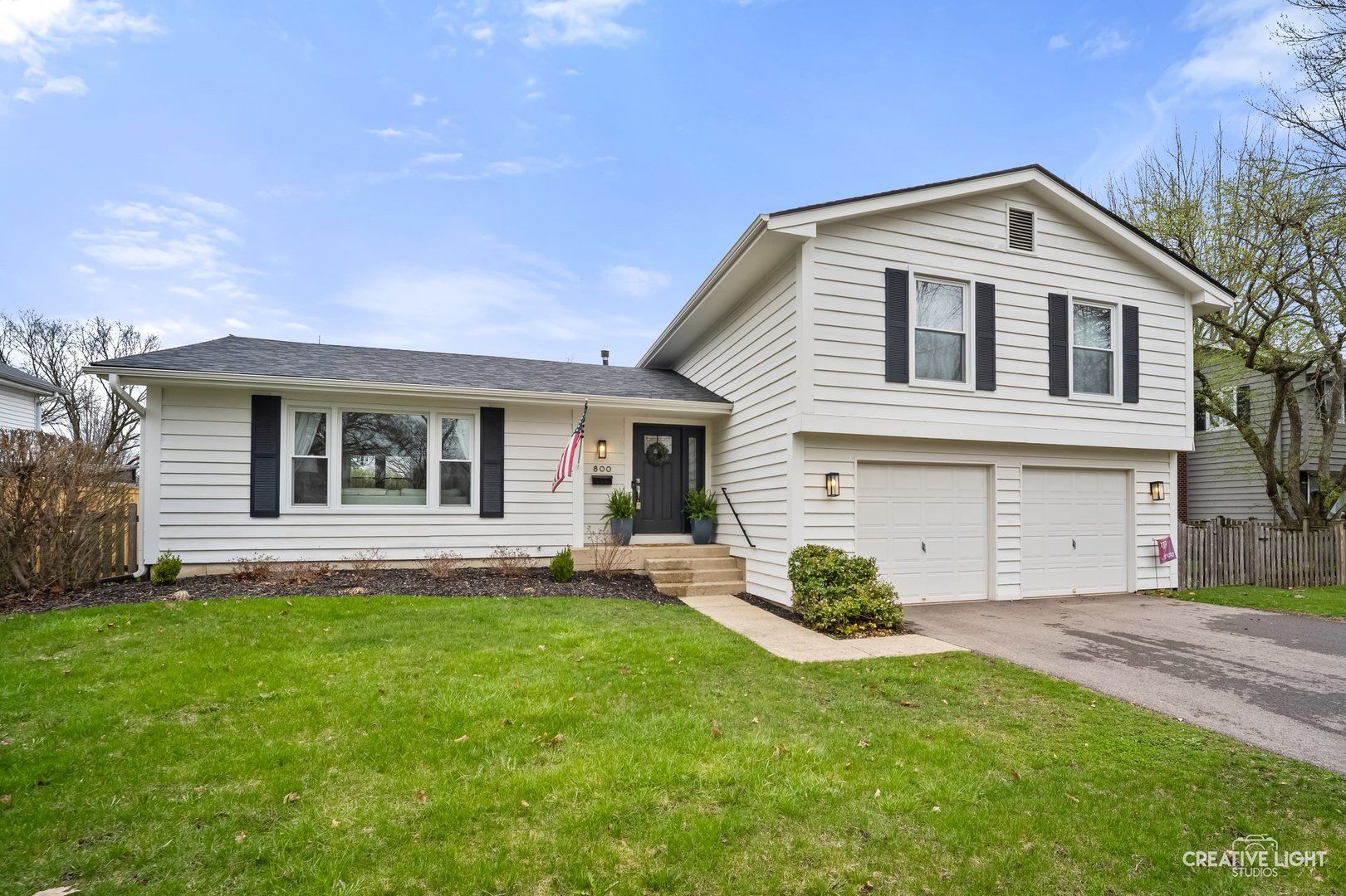 800 Fellows Street — St. Charles, IL 60174