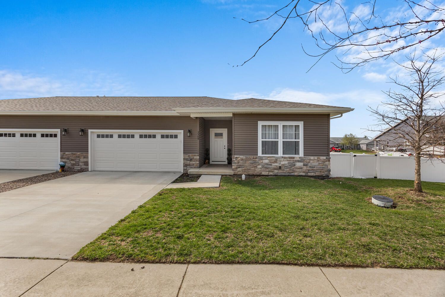 3309 Memory Lane — Urbana, IL 61802