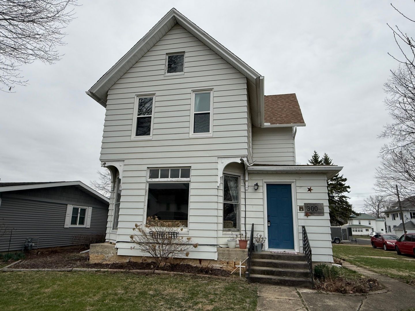 300 Holcomb Avenue — Milledgeville, IL 61051